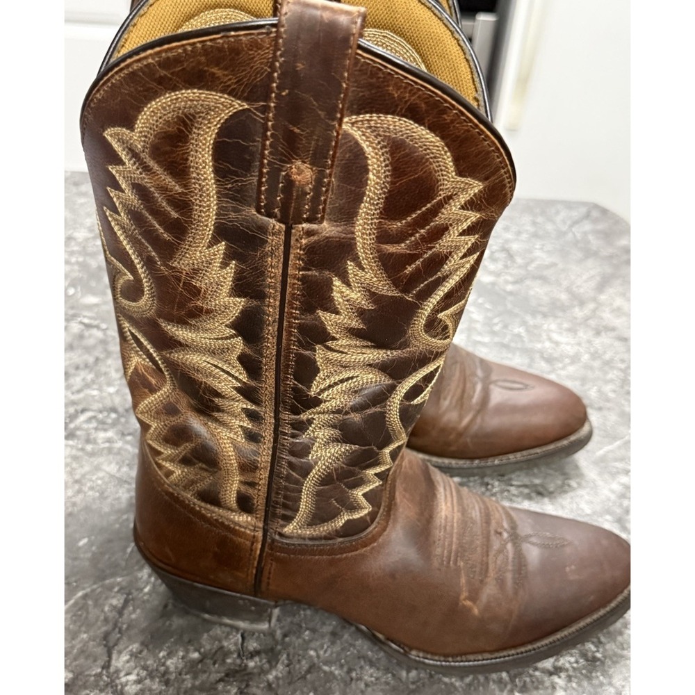 Laredo Mens Birchwood Cowboy Boot 68452 Size 8 D Embroidered Round Toe Brown